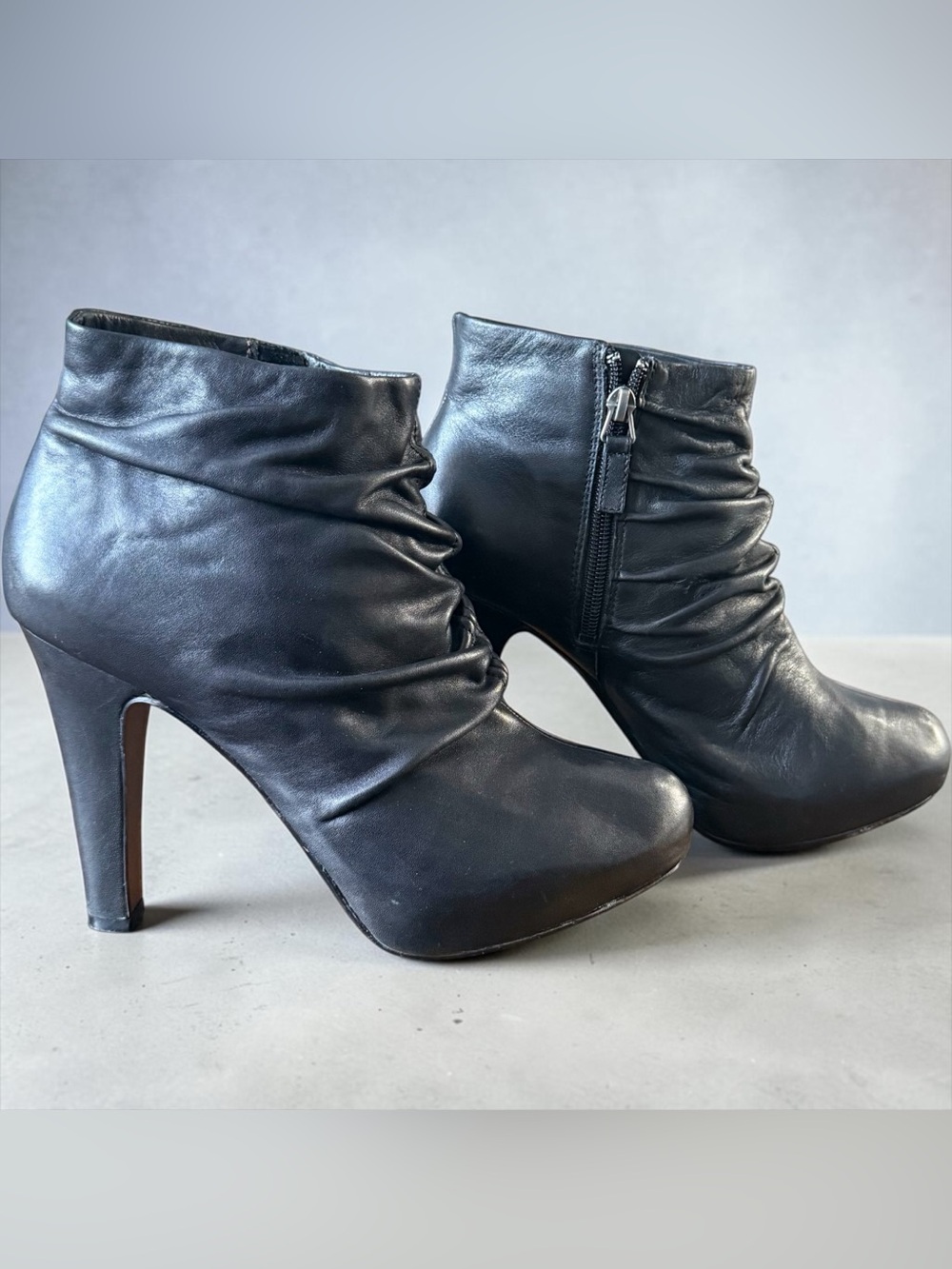 Cynthia Rowley Marlene Slouchy Leather Boots Size 40 Black Ruched High Heel